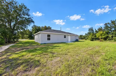 Exterior - 19 Locust Loop Ln, Ocala, FL 34472 photo 3 of 5