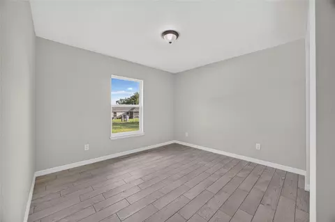 Bedroom - 19 Locust Loop Ln, Ocala, FL 34472 photo 5 of 7