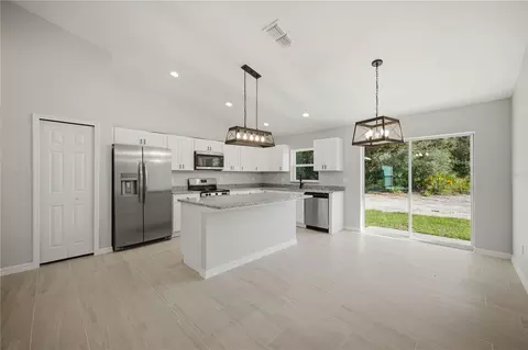 Kitchen - 26 Locust Run Cir, Ocala, FL 34472 photo 1 of 2