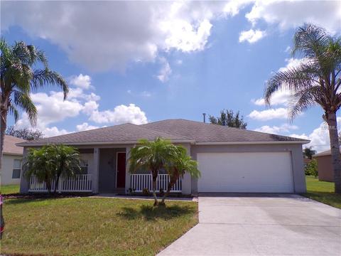 559 Reddicks Cir, Winter Haven, FL 33884 photo 1