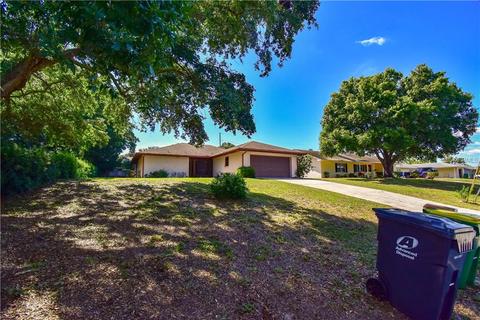 920 Valentina Dr, Dundee, FL 33838 photo 1