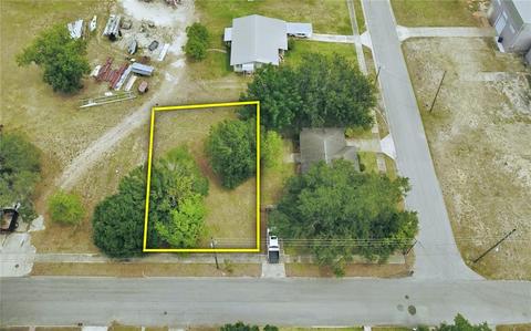 27 E 3rd St, Frostproof, FL 33843 photo 1