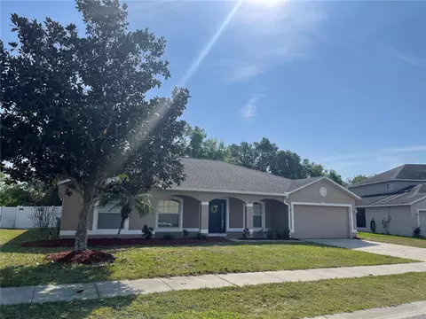 308 Pine Shadow Ln, Auburndale, FL 33823