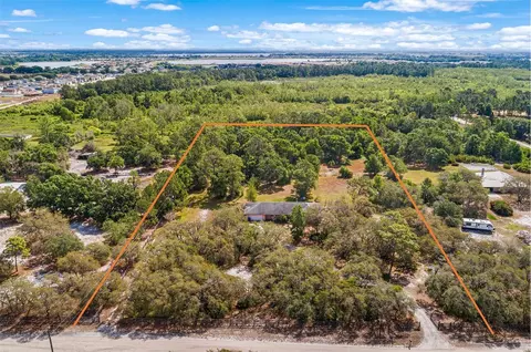 3 Cherry Blossom Ln, Winter Haven, FL 33884
