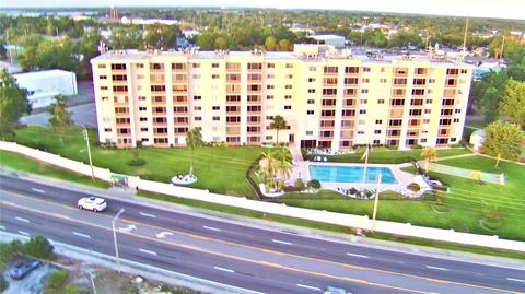 1776 6th St NW #802, Winter Haven, FL 33881