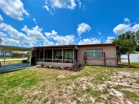 322 Thomas Ave, Frostproof, FL 33843