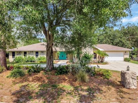 3852 Gaines Dr, Winter Haven, FL 33884
