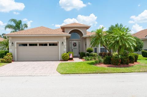 5261 Pebble Beach Blvd, Winter Haven, FL 33884