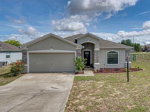 215 Dinner Lake Pl, Lake Wales, FL 33859