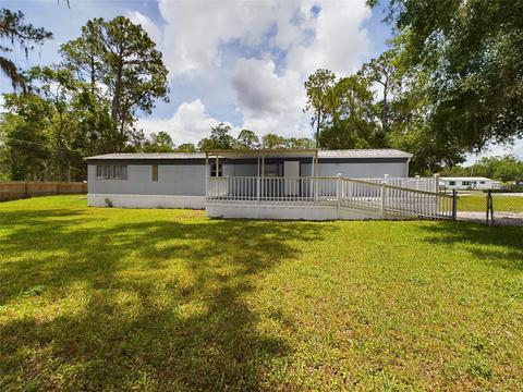 2517 Island Oaks E, Lakeland, FL 33805