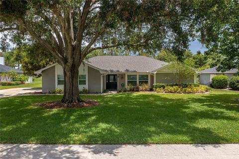 2922 Plantation Rd, Winter Haven, FL 33884
