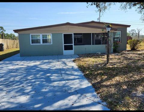 417 Walter Ave, Frostproof, FL 33843