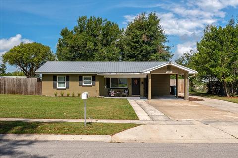 210 Palm Ave, Auburndale, FL 33823