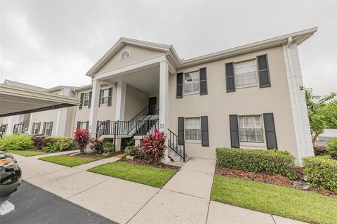 689 Lake Howard Dr NW #213, Winter Haven, FL 33880