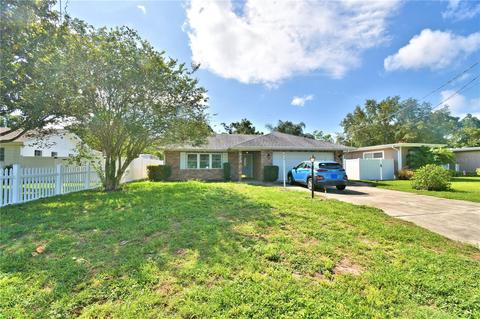 122 Pasco Rd, Winter Haven, FL 33884