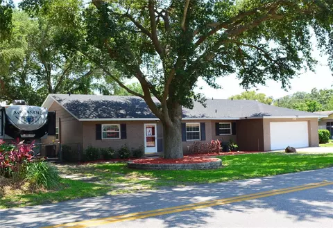 310 Keystone Rd, Auburndale, FL 33823