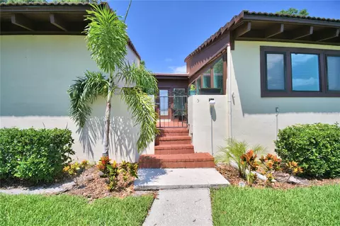 5 Loma Alta #5, Lakeland, FL 33813