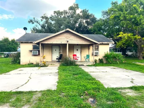 106 8th St, Winter Haven, FL 33880