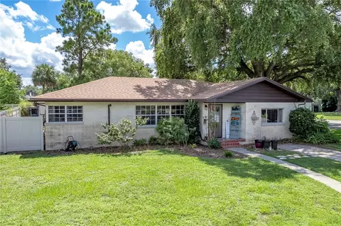 400 Avenue F SE, Winter Haven, FL 33880