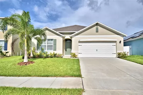 570 Honey Bell Rd, Winter Haven, FL 33880