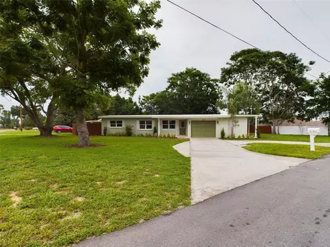 1705 Avenue D NE, Winter Haven, FL 33881