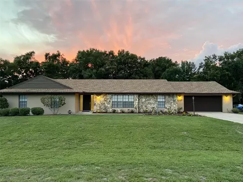 4257 Stafford Dr, Winter Haven, FL 33880