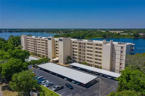 700 Mirror Ter NW #704, Winter Haven, FL 33881