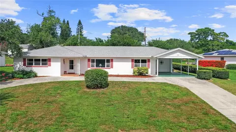 908 Valentina Dr, Dundee, FL 33838