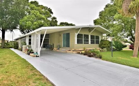 6029 Grand Oaks Dr SE, Winter Haven, FL 33884