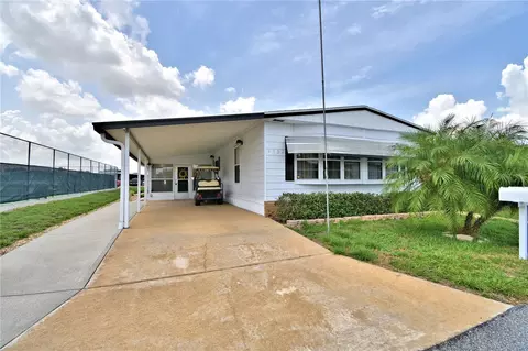 4132 Sprucewood St, Winter Haven, FL 33880