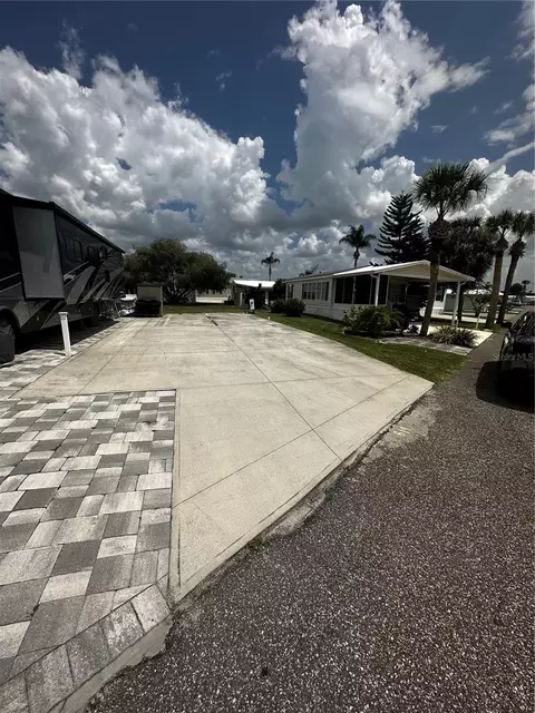 9000 Highway 192 #619, Clermont, FL 34714