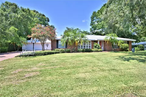 136 Park Ln SE, Winter Haven, FL 33884