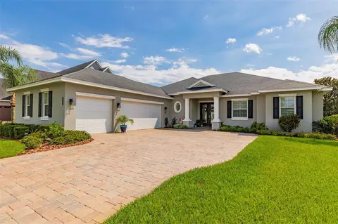 1834 Woodpointe Dr, Winter Haven, FL 33884