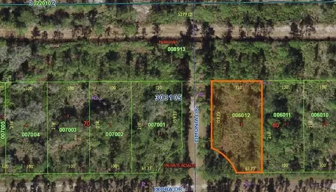 124 Ixora Dr, Indian Lake Estates, FL 33855