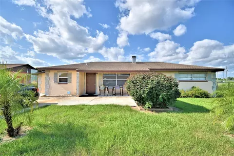 31 Attucks Cir, Frostproof, FL 33843