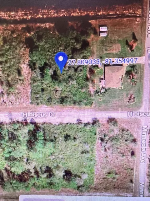 504 Hibiscus Dr, Indian Lake Estates, FL 33855