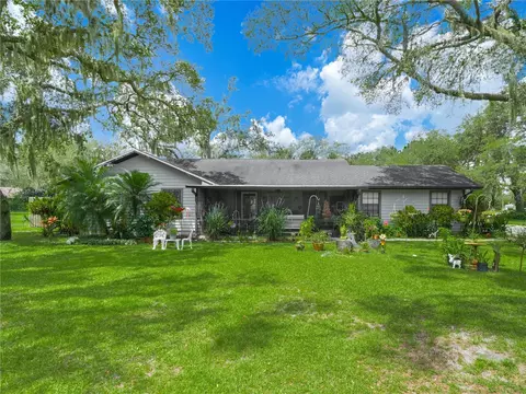 3636 White Oak Ct, Lake Wales, FL 33898