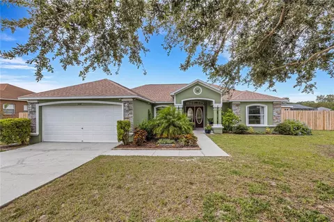 188 Lake Thomas Dr, Winter Haven, FL 33880