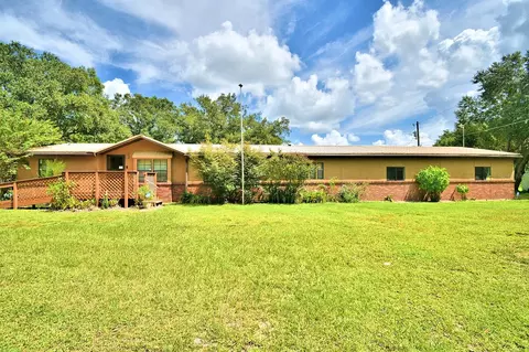 6945 Glen Meadow Dr, Lakeland, FL 33810