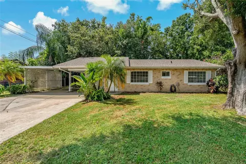 2603 Trinity Cir NW, Winter Haven, FL 33881
