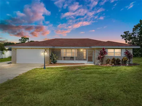 327 Sunshine Dr, Lake Wales, FL 33859