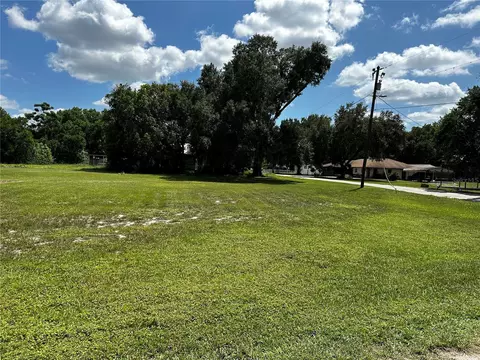 N Center Street, Lake Wales, FL 33859