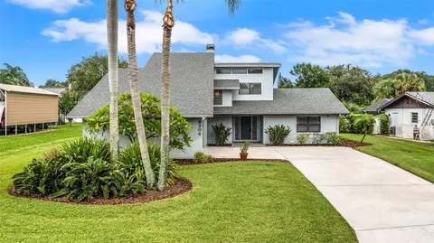 4904 Willowbrook Cir, Winter Haven, FL 33884