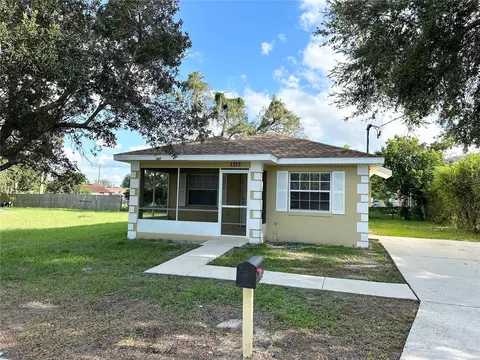 1213 Avenue J, Haines City, FL 33844