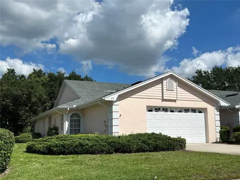 49 Enclave Dr, Winter Haven, FL 33884