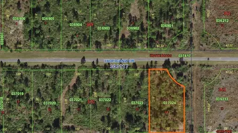 301 Tropicana Dr, Indian Lake Estates, FL 33855