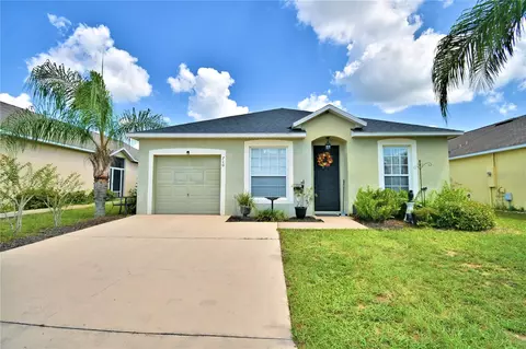 710 Madina Cir, Davenport, FL 33837