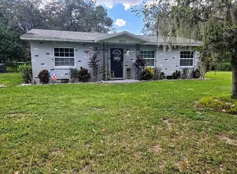 6717 Spinner Dr, Lake Wales, FL 33898