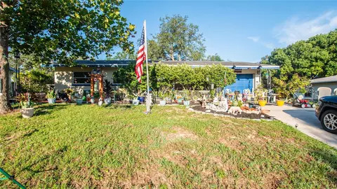 1421 Lakeview Rd, Lake Wales, FL 33853