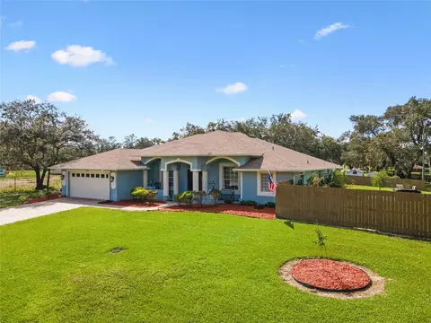 8890 Cypresswood Dr, Lake Wales, FL 33898